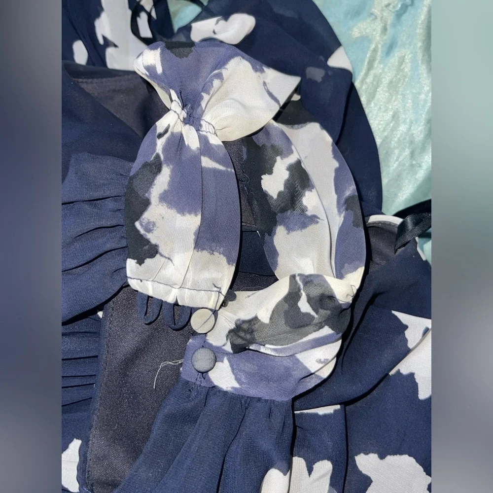 Betsy & Adam Women's Chiffon Floral Maxi Dress - Picture 7 of 9